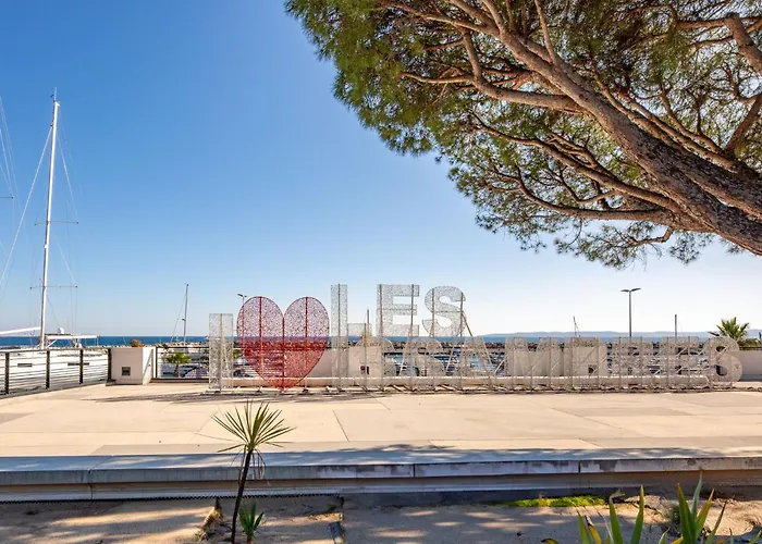 Les Calanques Thalassotherapie-2 By Interhome